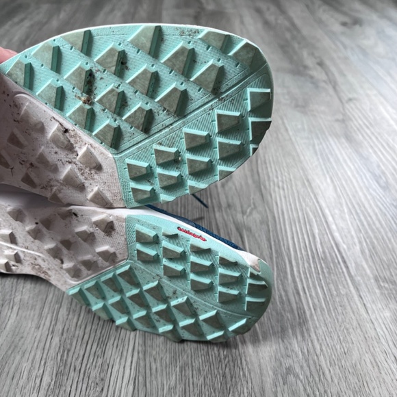 Salomon Womens Patrol Hiking Sneaker Size 9 Blue Outdoor Hike Running Shoe - Picture 12 of 12